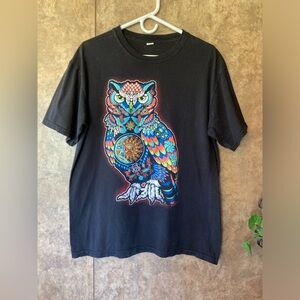 Women’s Black T Shirt Owl Print Animals Groovy Tribal Vibrant Large